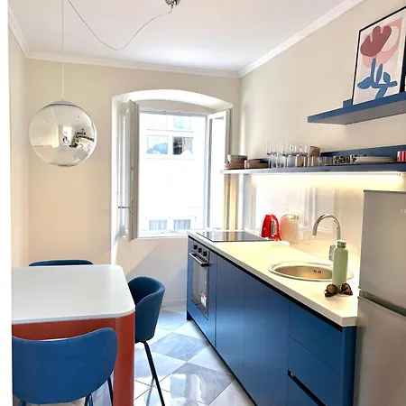 Modern Luxury Eclectic Escape Steps From Stradun ドゥブロブニク